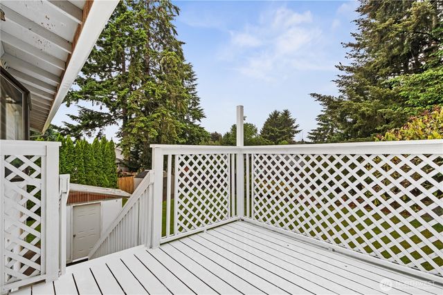4406 Montclair Drive SE, Lacey, WA 98503