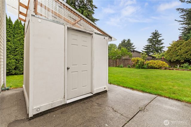 4406 Montclair Drive SE, Lacey, WA 98503