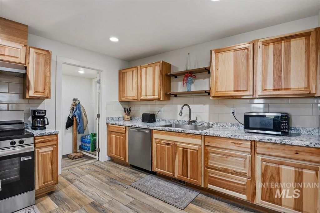 3536 N 2300 E, Filer, ID 83328 photo 11