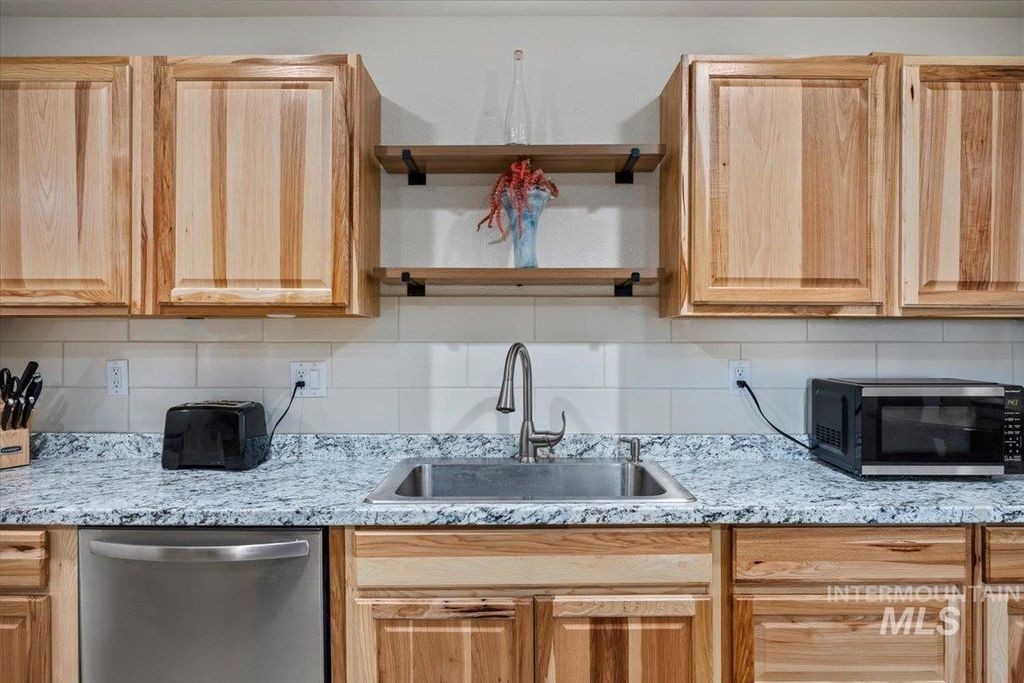 3536 N 2300 E, Filer, ID 83328 photo 12