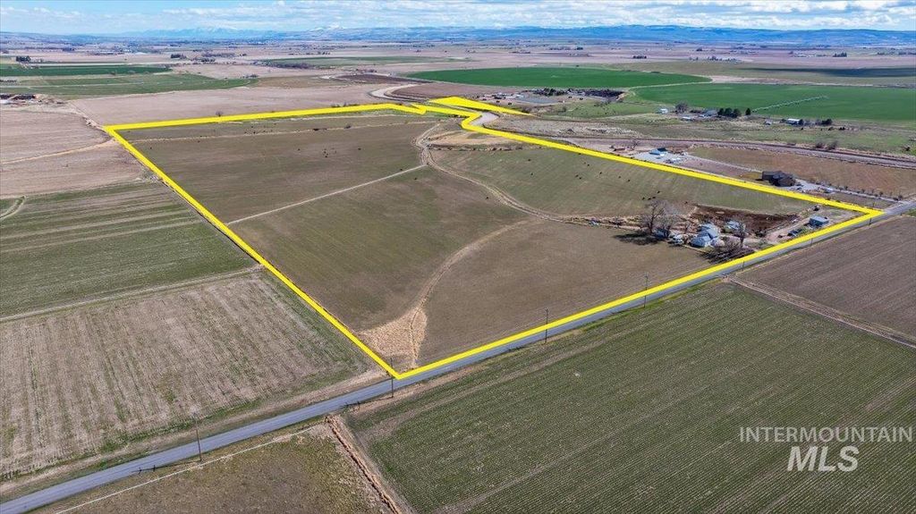 3536 N 2300 E, Filer, ID 83328 photo 37