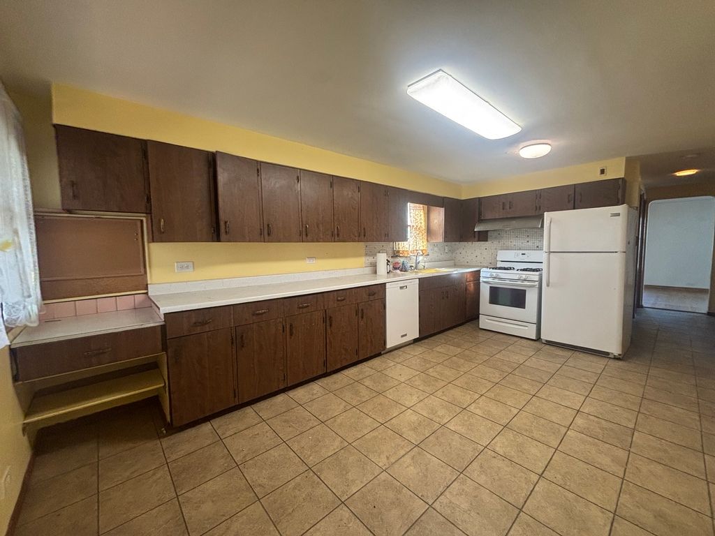 4925 N Odell Avenue, Harwood Heights, IL 60706 — photo 3