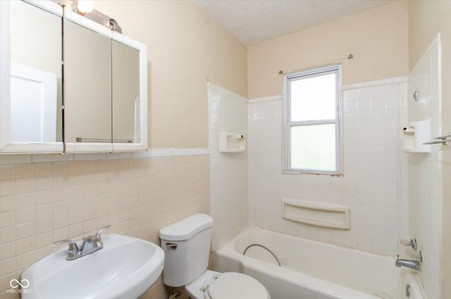 4312 Norwaldo Avenue, Indianapolis, IN 46205