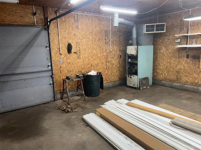 128 E Breen Avenue, Kingsford, MI 49802