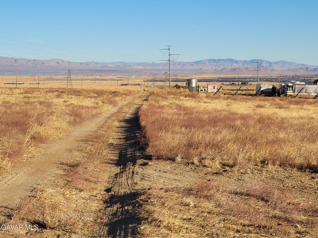 Ave K Vic 105 Stw, Del Sur, CA 93536