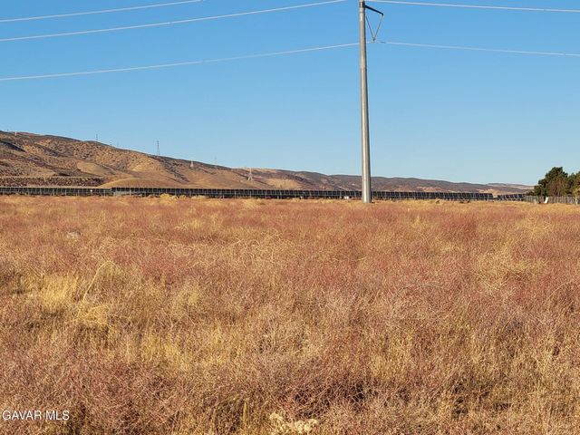 Ave K Vic 105 Stw, Del Sur, CA 93536