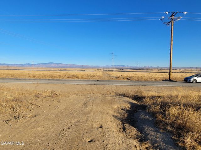 Ave K Vic 105 Stw, Del Sur, CA 93536