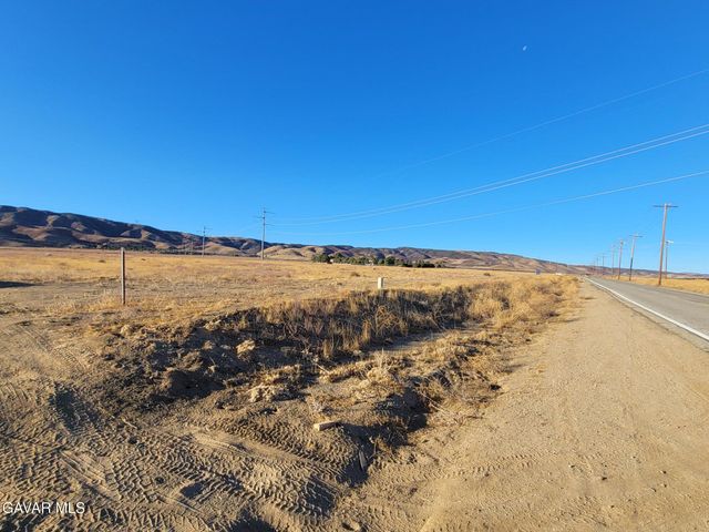 Ave K Vic 105 Stw, Del Sur, CA 93536