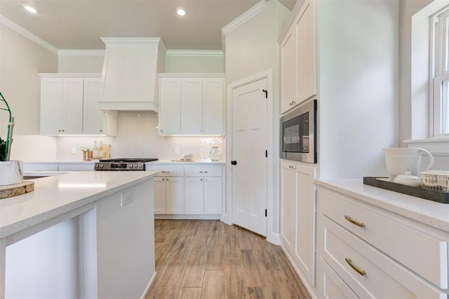 3305 Slate River Drive, Yukon, OK 73099