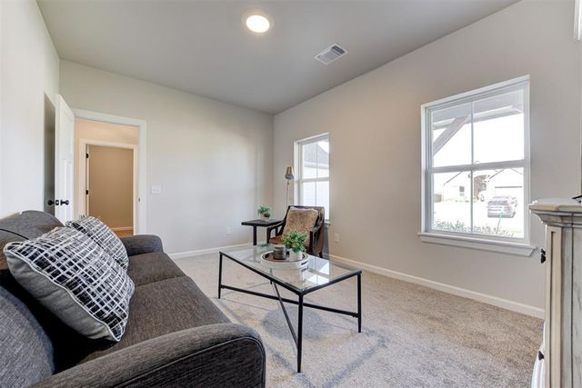 3305 Slate River Drive, Yukon, OK 73099