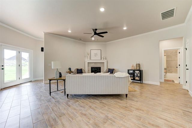 3305 Slate River Drive, Yukon, OK 73099