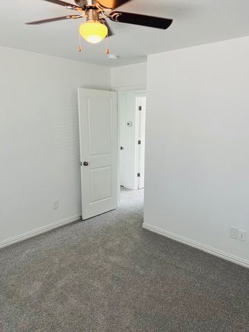 1008 Keeneland Dr, Spring Hill, TN 37174