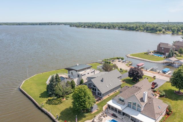 37292 N Stanton Point Road, Ingleside, IL 60041