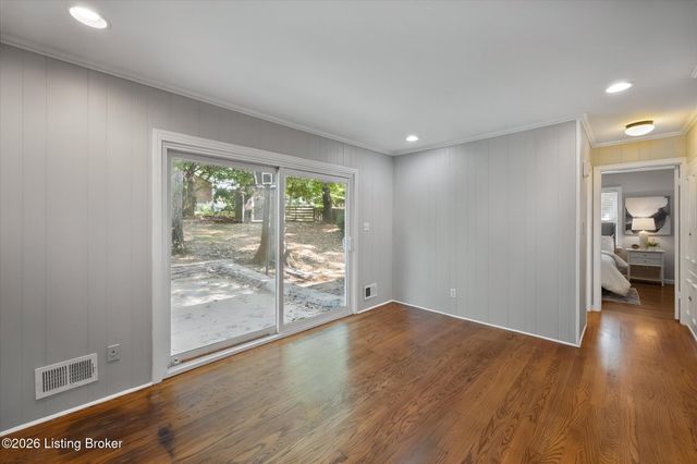 3405 Hillvale Rd, Louisville, KY 40241