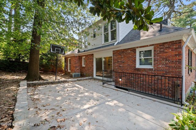 3405 Hillvale Rd, Louisville, KY 40241