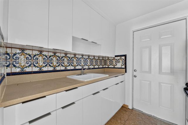 915 Jefferson Avenue 3D, Miami Beach, FL 33139