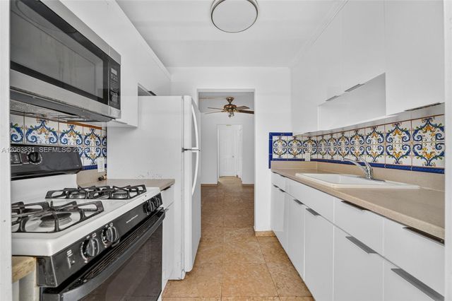 915 Jefferson Avenue 3D, Miami Beach, FL 33139