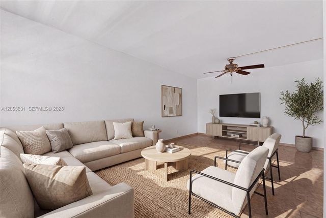 915 Jefferson Avenue 3D, Miami Beach, FL 33139