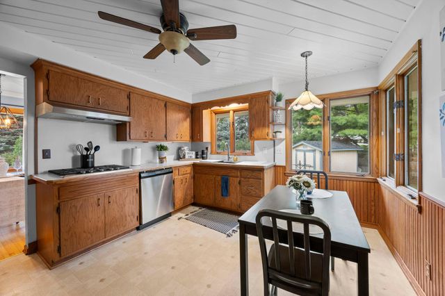 3200 Edward Street NE, Saint Anthony, MN 55418