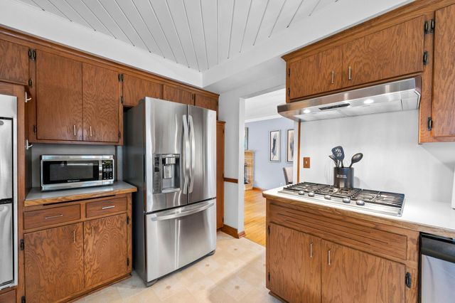 3200 Edward Street NE, Saint Anthony, MN 55418