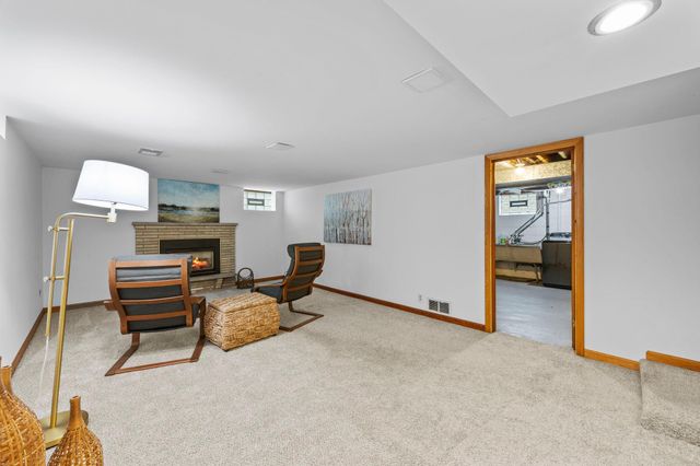 3200 Edward Street NE, Saint Anthony, MN 55418