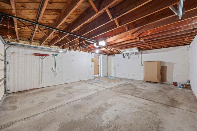3200 Edward Street NE, Saint Anthony, MN 55418