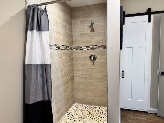 11040 RIDGE Road, Girard, PA 16417