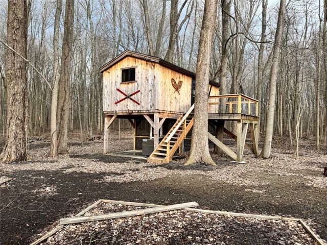 11040 RIDGE Road, Girard, PA 16417