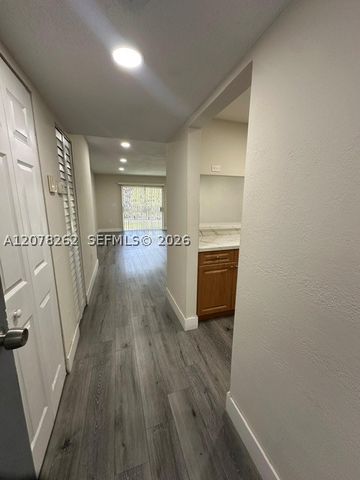 11301 SW 200th St 104-A, Miami, FL 33157