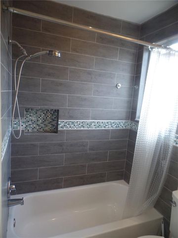 1365 Majesty Ter 1365, Weston, FL 33327