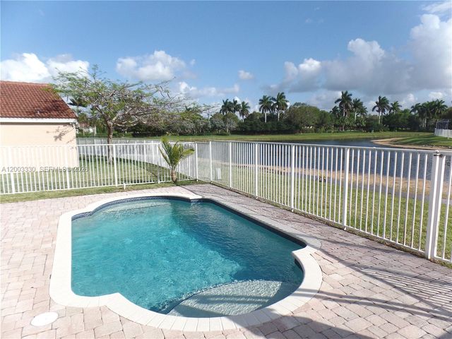 1365 Majesty Ter 1365, Weston, FL 33327