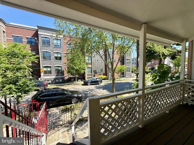 1004 GIRARD ST NW, Washington, DC 20001