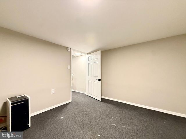 1004 GIRARD ST NW, Washington, DC 20001