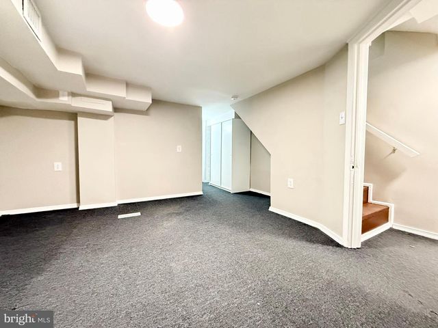 1004 GIRARD ST NW, Washington, DC 20001