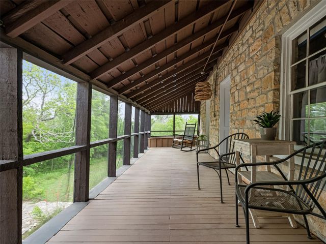 426 E Ranch Road 962 East, Round Mountain, TX 78663