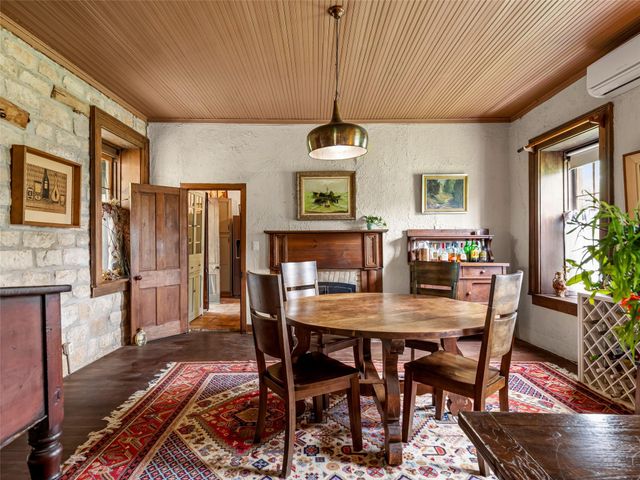 426 E Ranch Road 962 East, Round Mountain, TX 78663