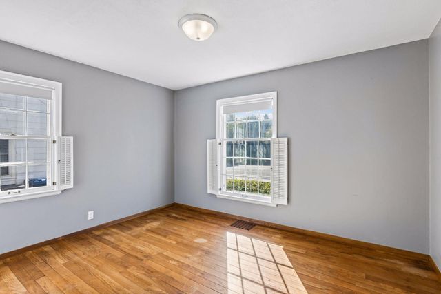 5000 E 54th Street, Minneapolis, MN 55417