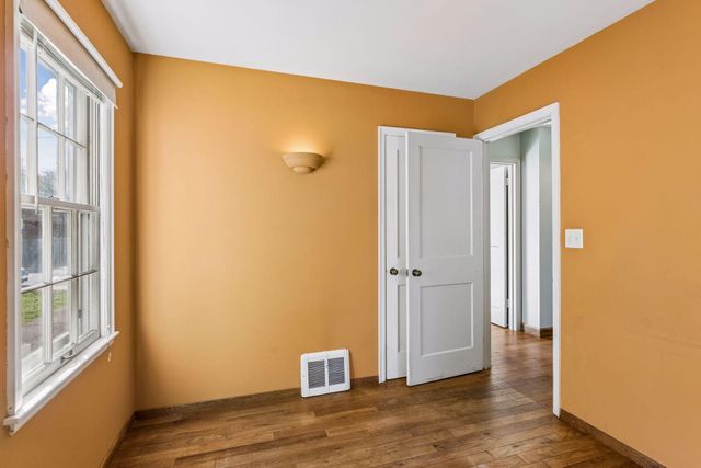 5000 E 54th Street, Minneapolis, MN 55417