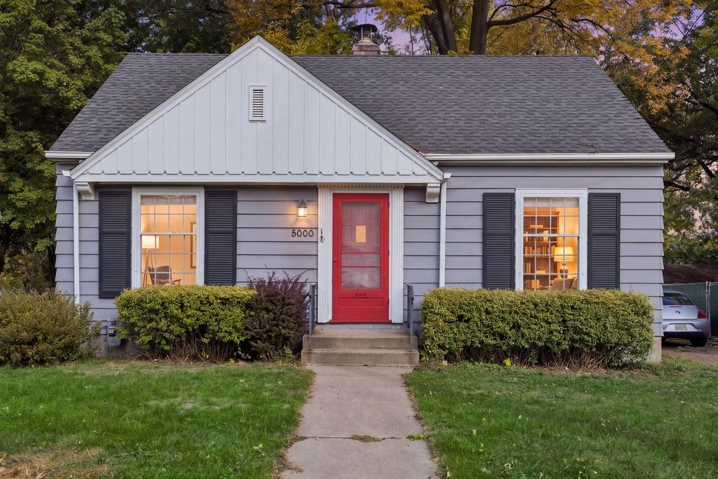 5000 E 54th Street, Minneapolis, MN 55417