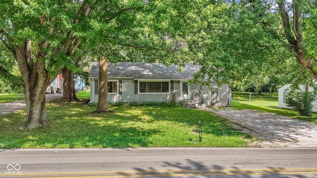 1075 S Morgantown Road, Greenwood, IN 46143