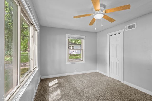 1075 S Morgantown Road, Greenwood, IN 46143