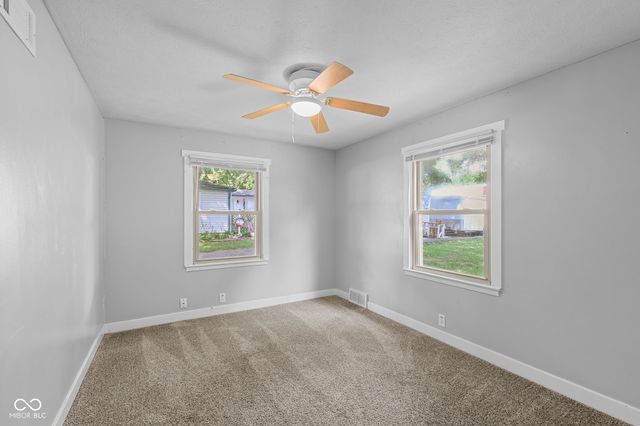 1075 S Morgantown Road, Greenwood, IN 46143