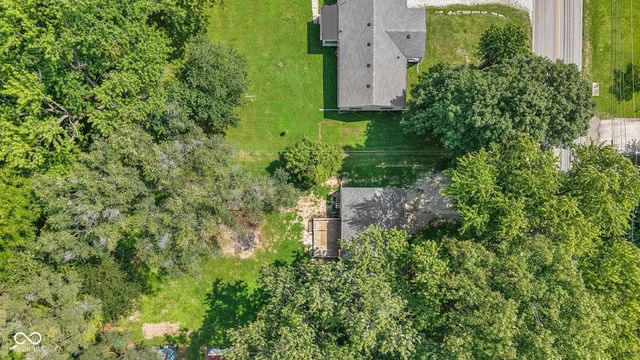 1075 S Morgantown Road, Greenwood, IN 46143