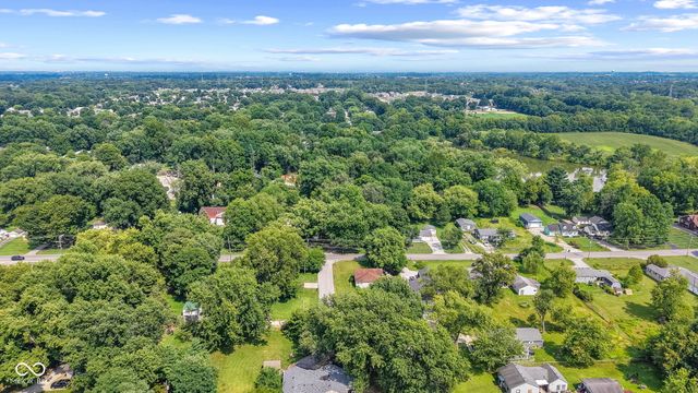 1075 S Morgantown Road, Greenwood, IN 46143