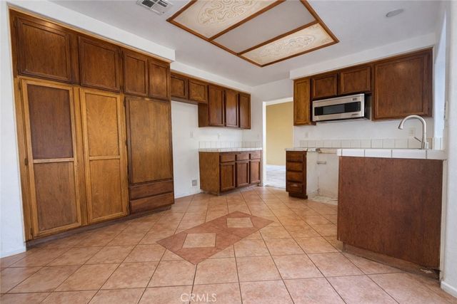 22500 Greenwich Court, Moreno Valley, CA 92553