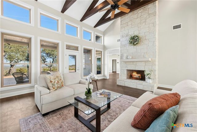 1276 Canyon Crossing View, Dripping Springs, TX 78620