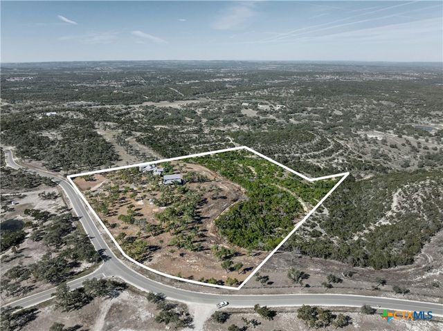 1276 Canyon Crossing View, Dripping Springs, TX 78620