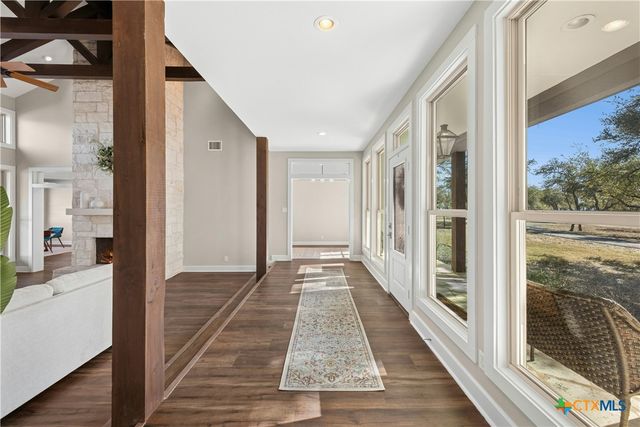 1276 Canyon Crossing View, Dripping Springs, TX 78620