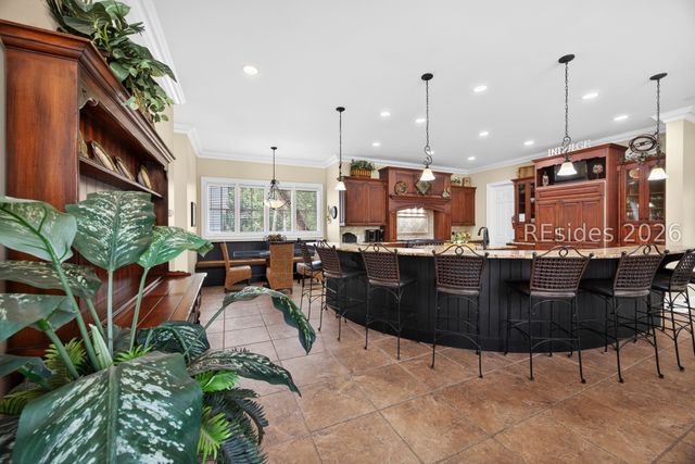 14 Dove St, Hilton Head Island, SC 29928