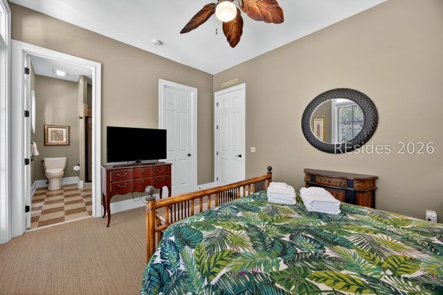 14 Dove St, Hilton Head Island, SC 29928